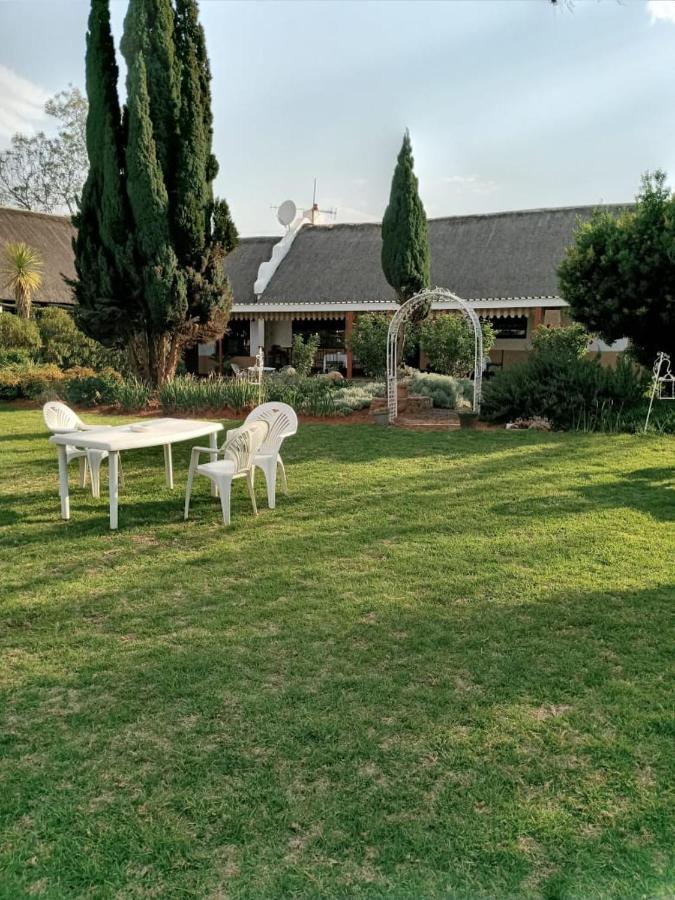 Naleli Guest House Selomas 外观 照片